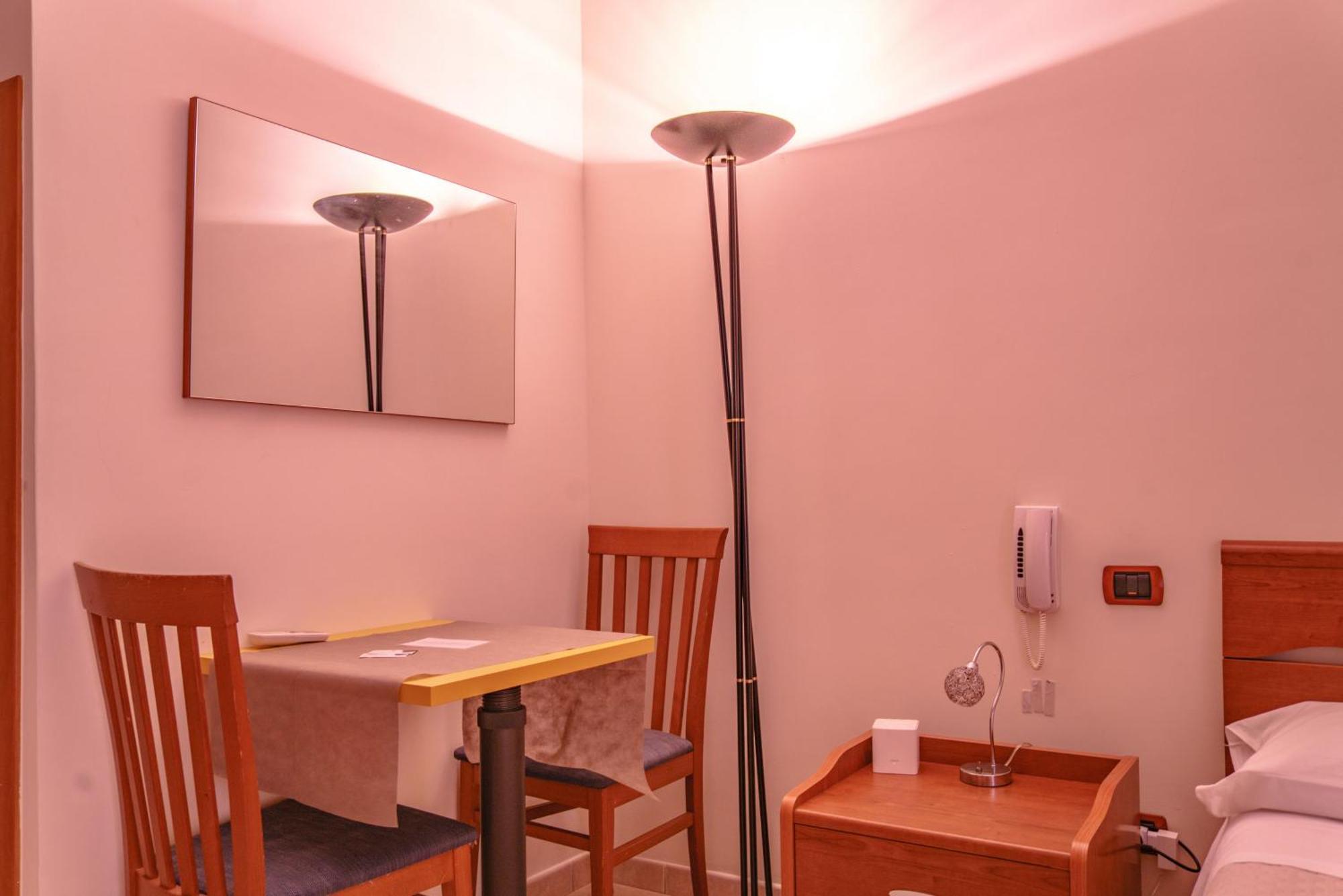 Apartmán Moderne Deco Gaeta Exteriér fotografie